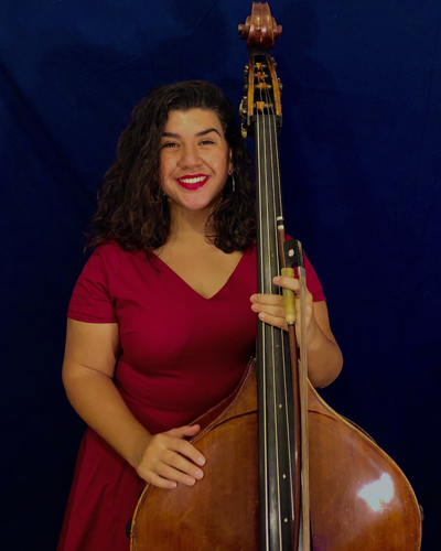 Olivia Salas, Artista Docente y Administradora de Educación en el programa de la Orquesta Juvenil de la Filarmónica de Los Ángeles